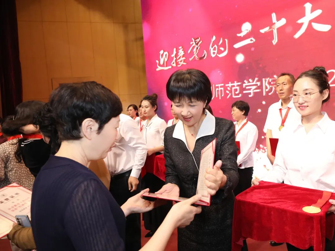 4f90823735d24ae29561f074f1745a48.jpg 4f90823735d24ae29561f074f1745a48.jpg