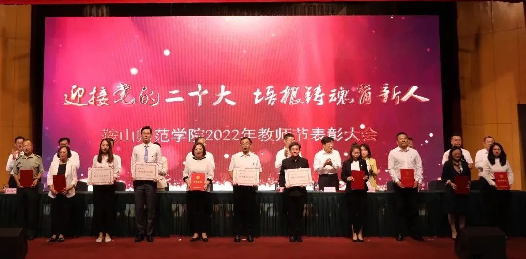 b7ef96f525444f7799525a1267ad8728.jpg b7ef96f525444f7799525a1267ad8728.jpg