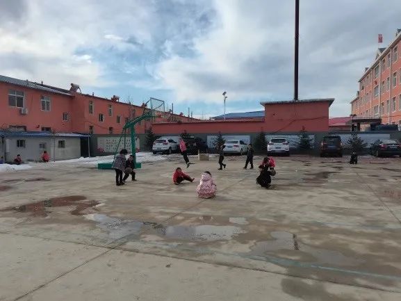 39050a212b7b459796fbb758ba96fc3f.jpg 39050a212b7b459796fbb758ba96fc3f.jpg