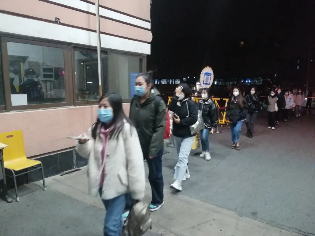 6aa17b9cd93f4f80a4d4203f4f55fcce.jpg 6aa17b9cd93f4f80a4d4203f4f55fcce.jpg