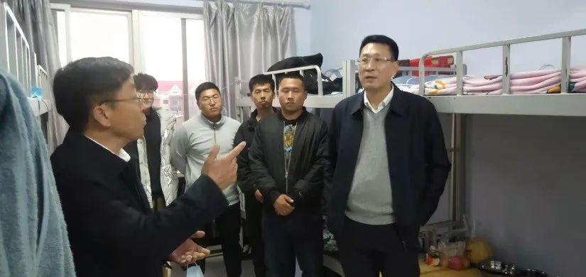 b2a2f0dd62b34845a3f4537852e14966.jpg b2a2f0dd62b34845a3f4537852e14966.jpg