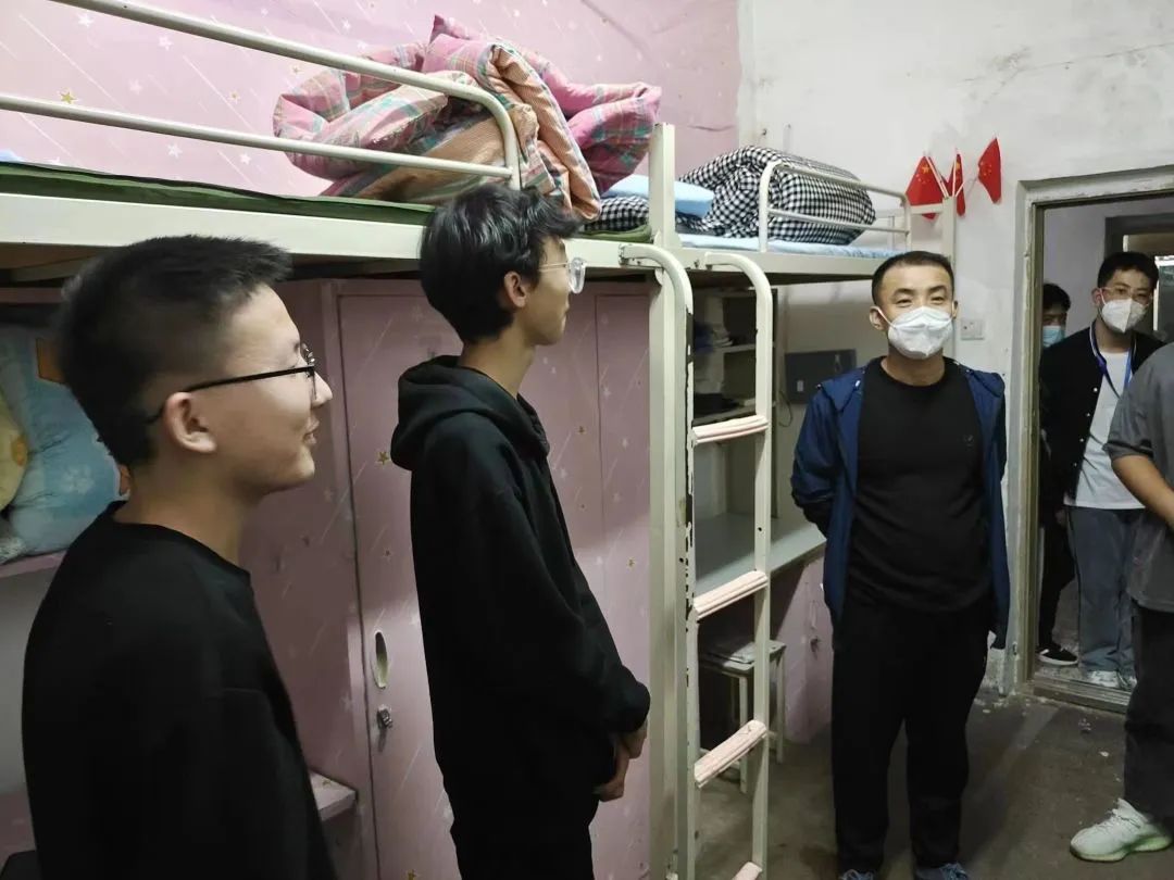 1d94a7f3ee5845a08f9931f7da611c71.jpg 1d94a7f3ee5845a08f9931f7da611c71.jpg