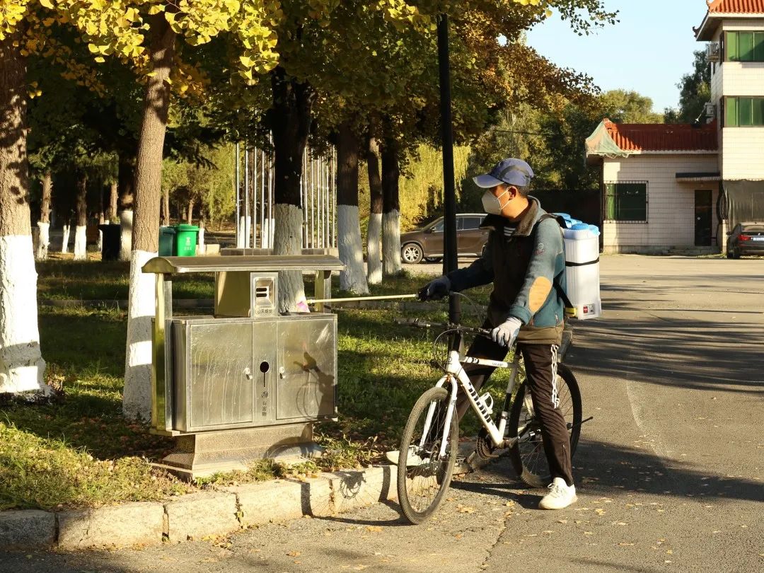 2d4d579217a94467b90fb4abfd62af34.jpg 2d4d579217a94467b90fb4abfd62af34.jpg