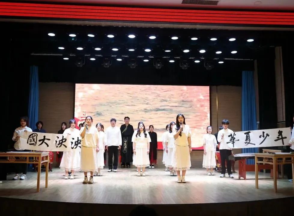 2212557d0b7f4fdeae751360f71c2d1e.jpg 2212557d0b7f4fdeae751360f71c2d1e.jpg