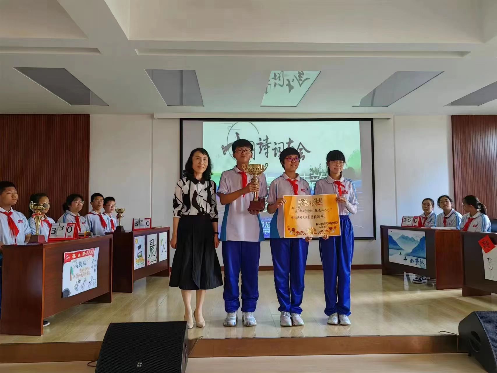 ad0d4b26b2f946bb9528e4c7a7f31da5.jpg ad0d4b26b2f946bb9528e4c7a7f31da5.jpg