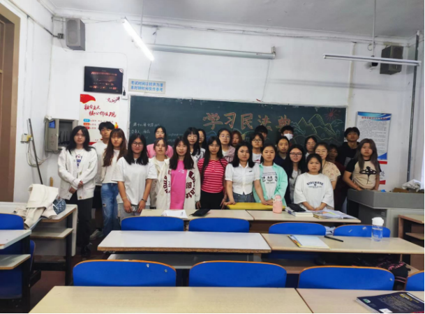 1e0d56ca906e4facb06db977cc575b78.png 1e0d56ca906e4facb06db977cc575b78.png