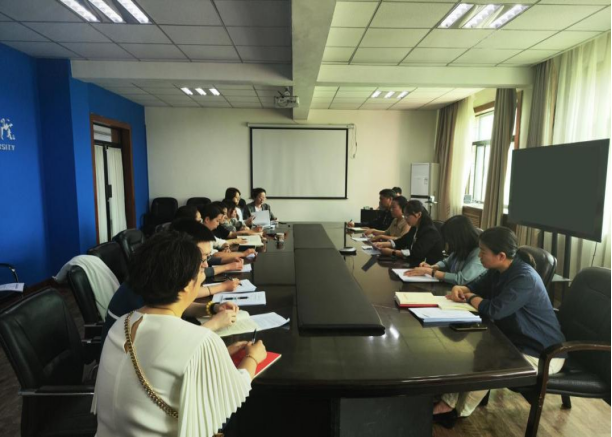 5c5bbb9fb72941ea978750685abb7482.png 5c5bbb9fb72941ea978750685abb7482.png