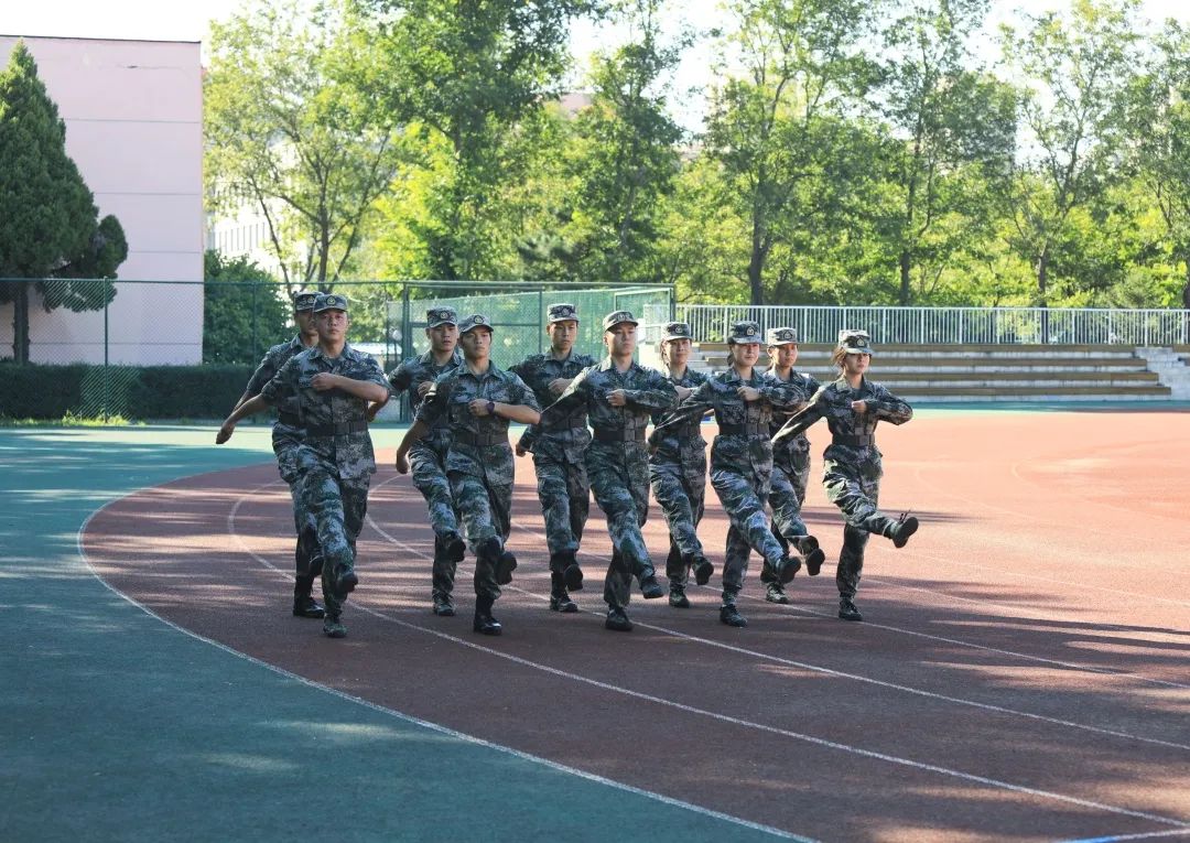 b123ae48a44a4701b56f12d85adf7eab.jpg b123ae48a44a4701b56f12d85adf7eab.jpg