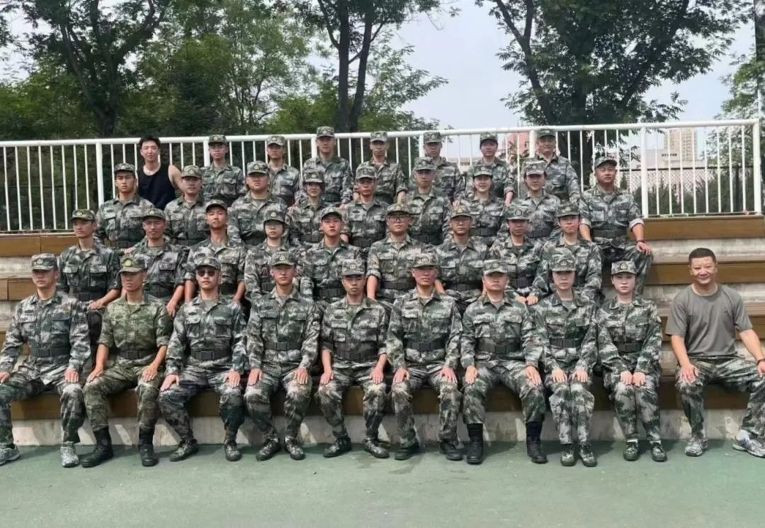 e8b5c9f651c8408f8ea76a69b0fc3212.jpg e8b5c9f651c8408f8ea76a69b0fc3212.jpg