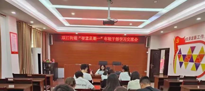 2cadd1111e1642f98b0a36c82af9866a.jpg 2cadd1111e1642f98b0a36c82af9866a.jpg