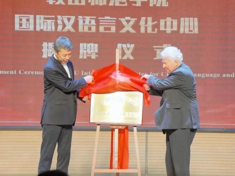 10530eb15d2446c4982f658cc8875e1b.jpg 10530eb15d2446c4982f658cc8875e1b.jpg