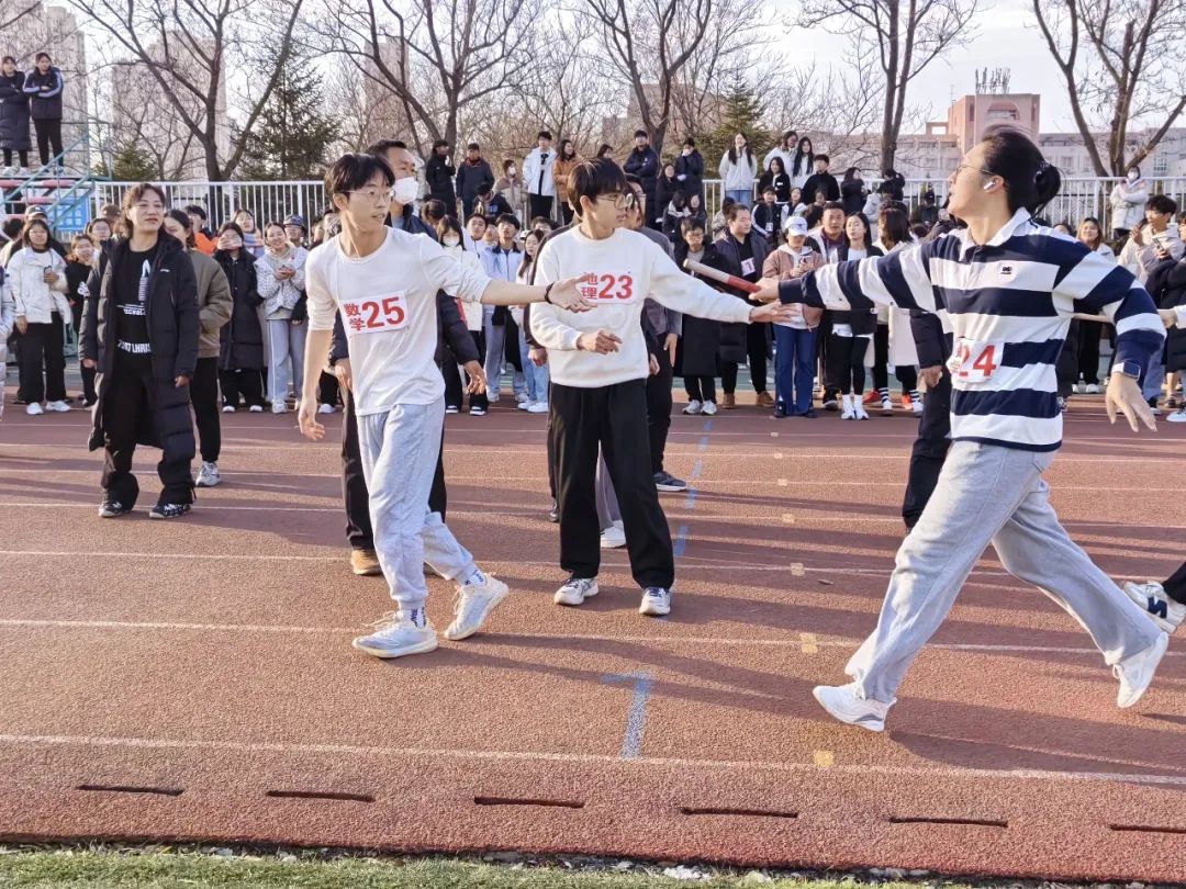 f3b66cd9c3e34847aeec062517416bf4.jpg f3b66cd9c3e34847aeec062517416bf4.jpg