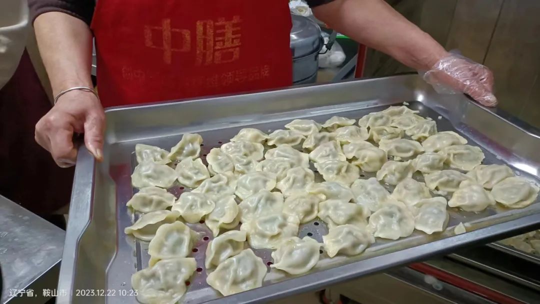 7e40d4158cd14d82ba3c78cc08c670e3.jpg 7e40d4158cd14d82ba3c78cc08c670e3.jpg