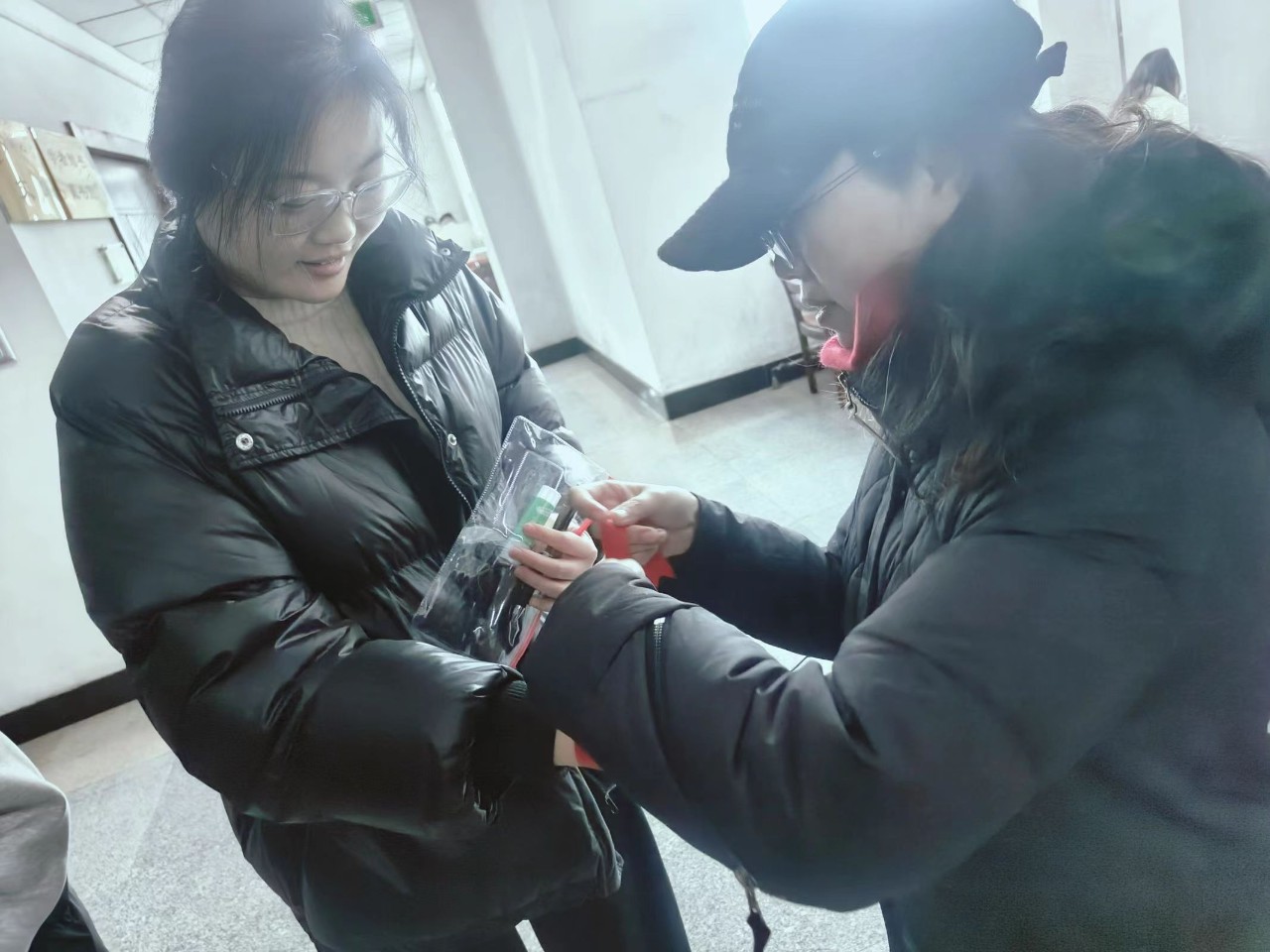 e4cbc7d3b2d84b22b88afe06f71b05c6.jpg e4cbc7d3b2d84b22b88afe06f71b05c6.jpg