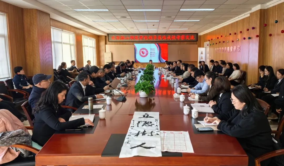 4fb1750c6a614de4975b22376096494e.jpg 4fb1750c6a614de4975b22376096494e.jpg