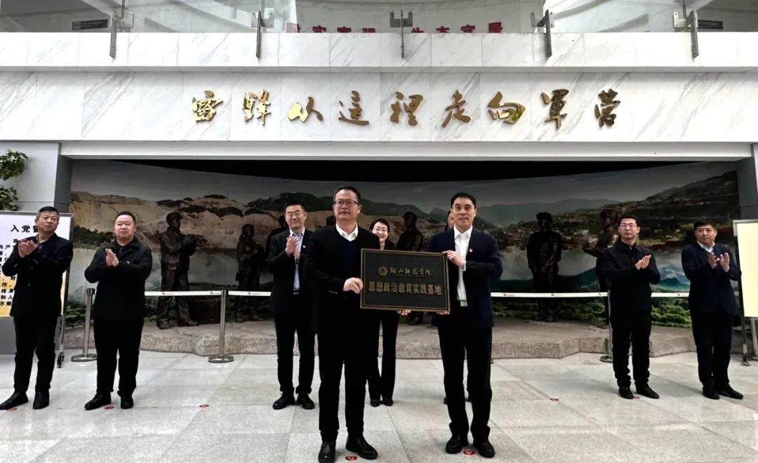 626f37c598594922add12e5772edd7ed.jpg 626f37c598594922add12e5772edd7ed.jpg