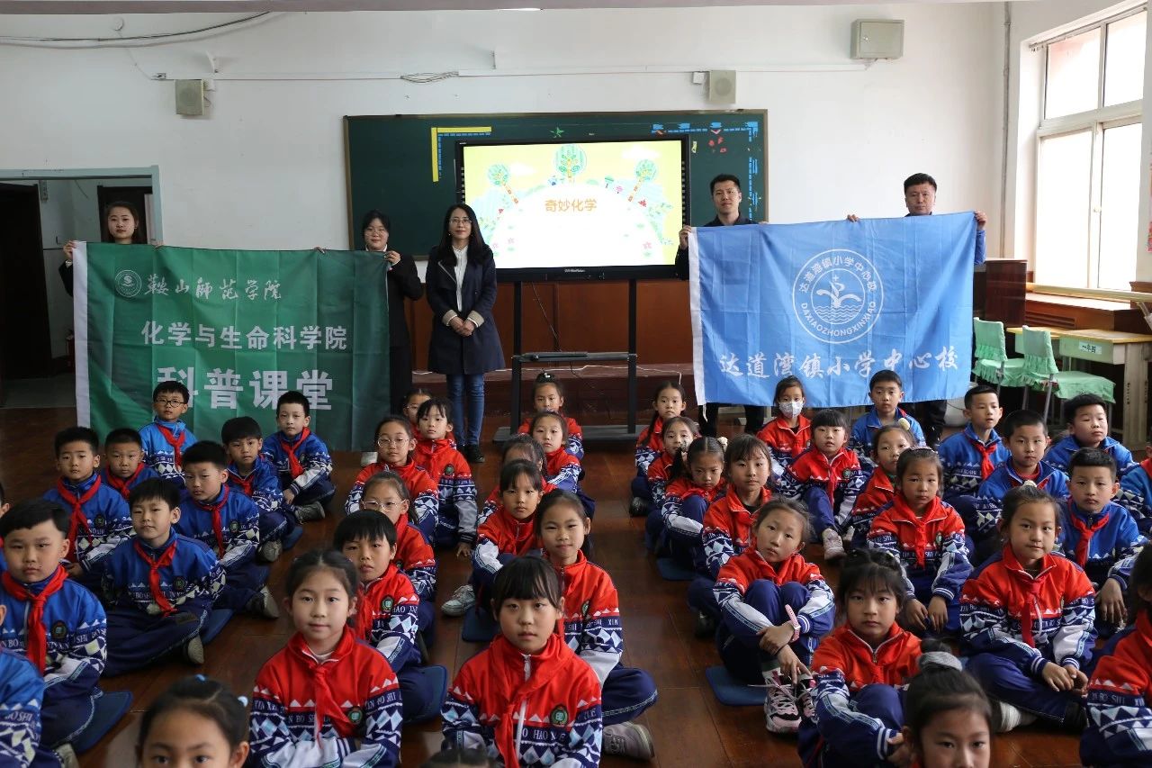 90a3ef40ce4f42d99d13417a3e2b9302.jpg 90a3ef40ce4f42d99d13417a3e2b9302.jpg