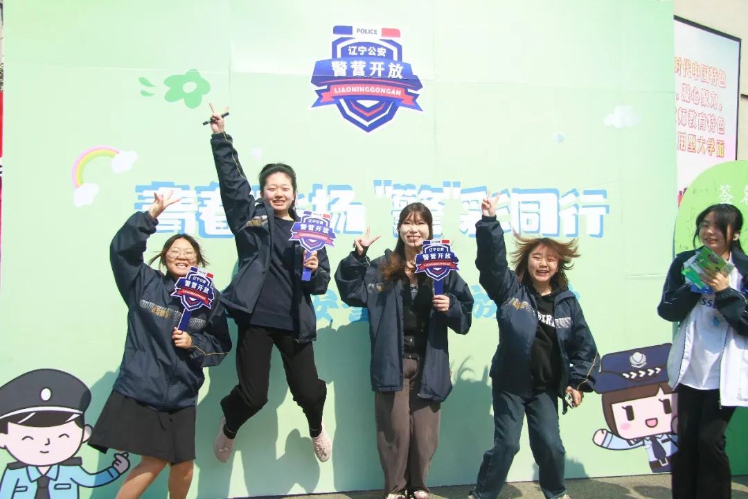 2e0d23fc49bc4691b4df48c14d8ed7e6.jpg 2e0d23fc49bc4691b4df48c14d8ed7e6.jpg