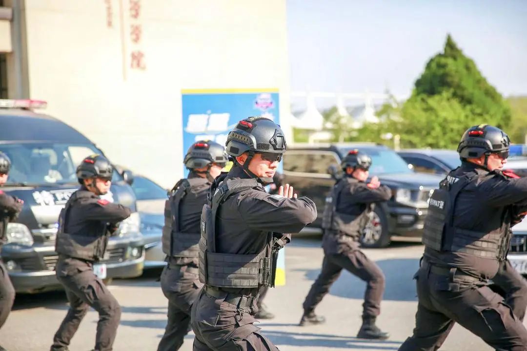 420a4ee89e9e432b938ffc7ee86da41a.jpg 420a4ee89e9e432b938ffc7ee86da41a.jpg