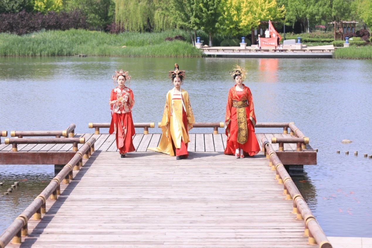 ba604f504ed64ab7b6de32c9cdd1f206.jpg ba604f504ed64ab7b6de32c9cdd1f206.jpg