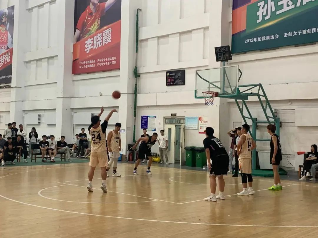 1e9c6bf362854a9f835c6382ca5f5e6c.jpg 1e9c6bf362854a9f835c6382ca5f5e6c.jpg