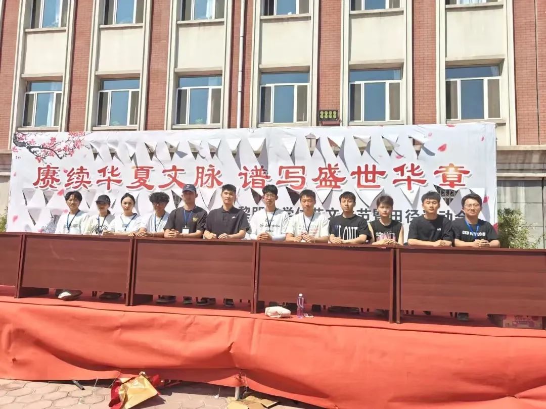 247fa750f8cc45d7bbc782f7347a1119.jpg 247fa750f8cc45d7bbc782f7347a1119.jpg