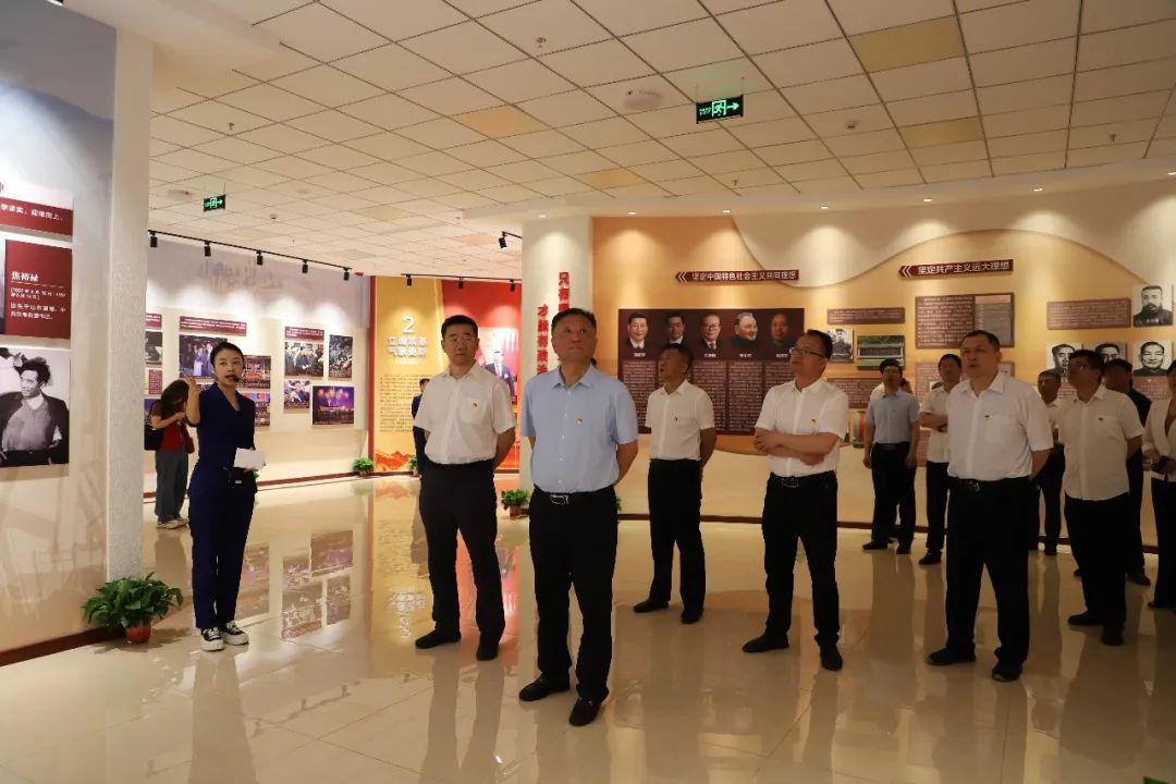 8be61af393cf4ce5af67b0e4b44bb5e5.jpg 8be61af393cf4ce5af67b0e4b44bb5e5.jpg