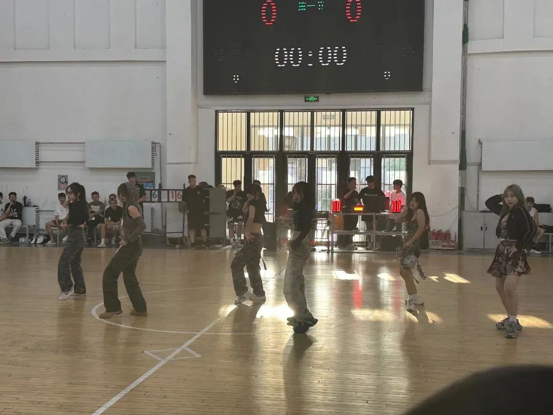 9c50f852629041d7ac8ddf69d8a3f92f.jpg 9c50f852629041d7ac8ddf69d8a3f92f.jpg