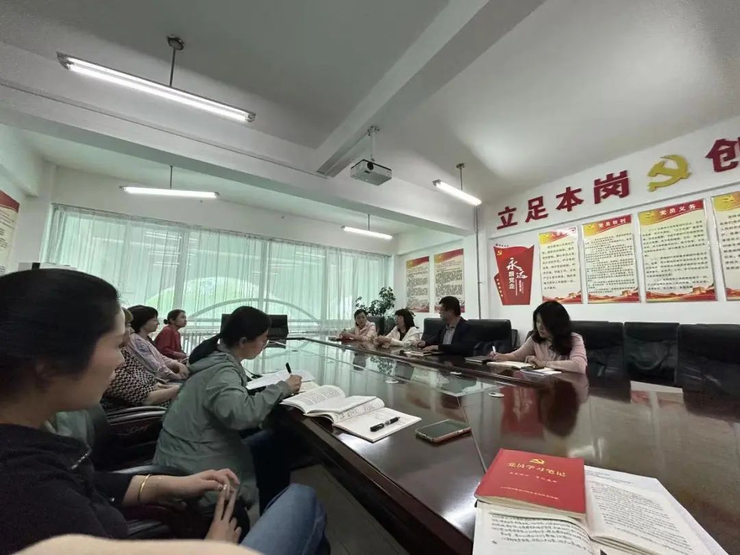 beb34ef89ede4a3f87a3e96c0fee07fe.jpg beb34ef89ede4a3f87a3e96c0fee07fe.jpg