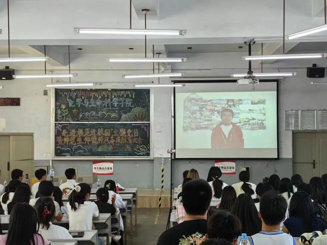 d7d69ec3468d4180bef29632cfdd5102.jpg d7d69ec3468d4180bef29632cfdd5102.jpg