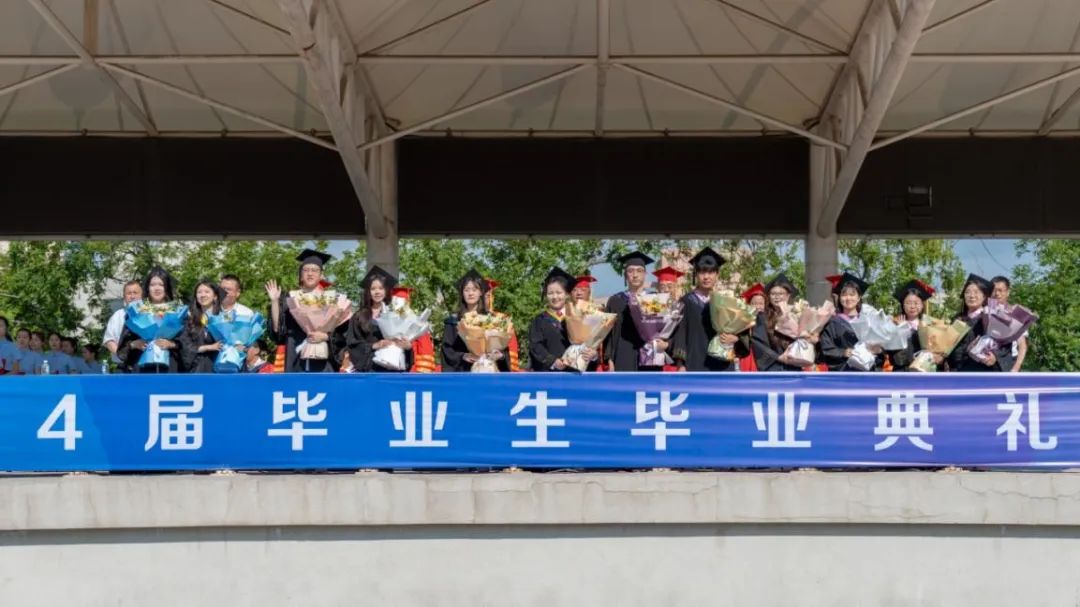 ea9da93aeb264ae1b1a14f337238bfae.jpg ea9da93aeb264ae1b1a14f337238bfae.jpg