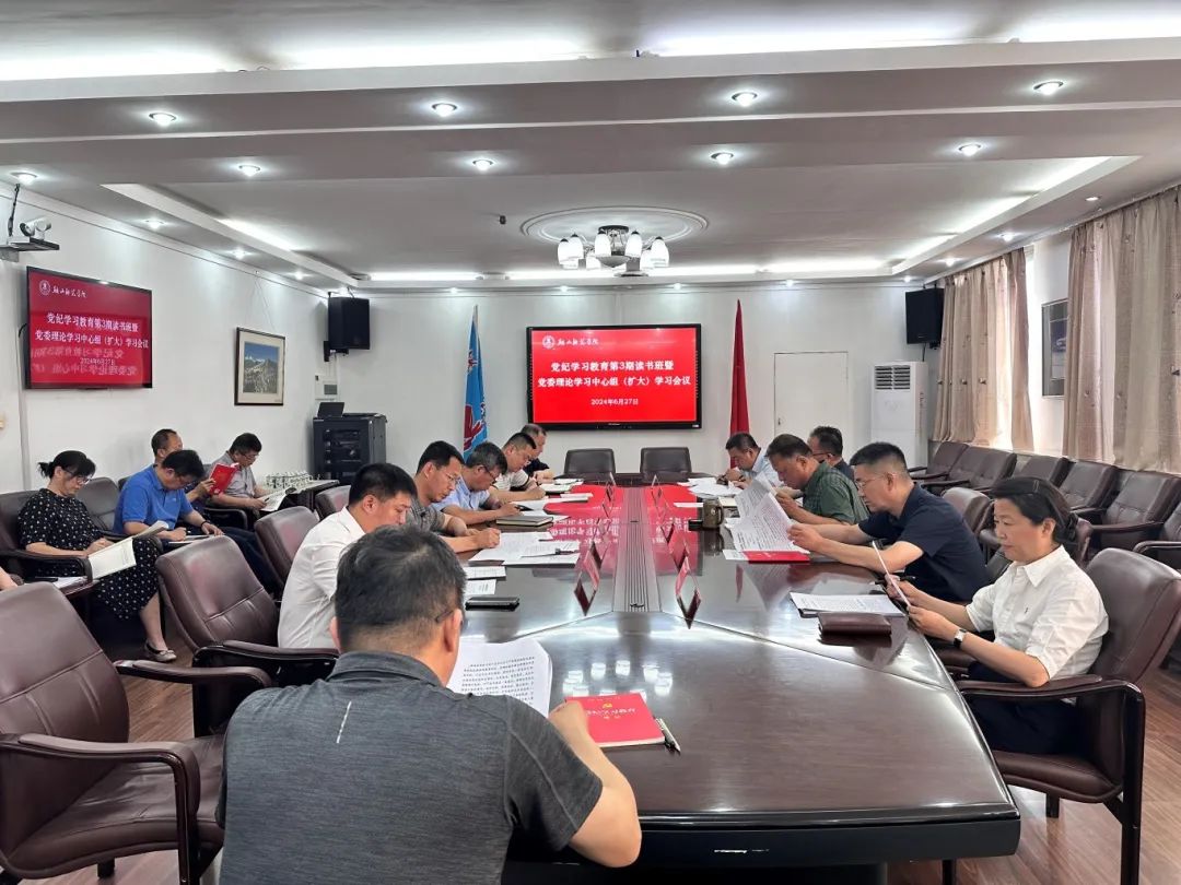 686824d1828b42baae6d8a0274a51b68.jpg 686824d1828b42baae6d8a0274a51b68.jpg