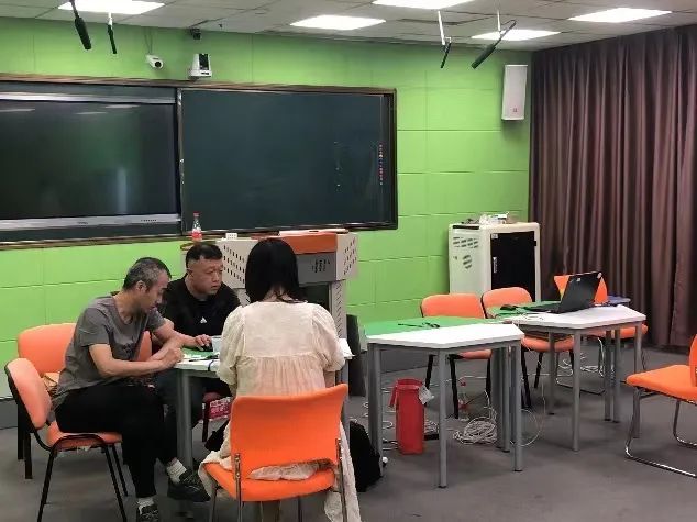 a82d887661764812959e89fbcd20f7d8.jpg a82d887661764812959e89fbcd20f7d8.jpg