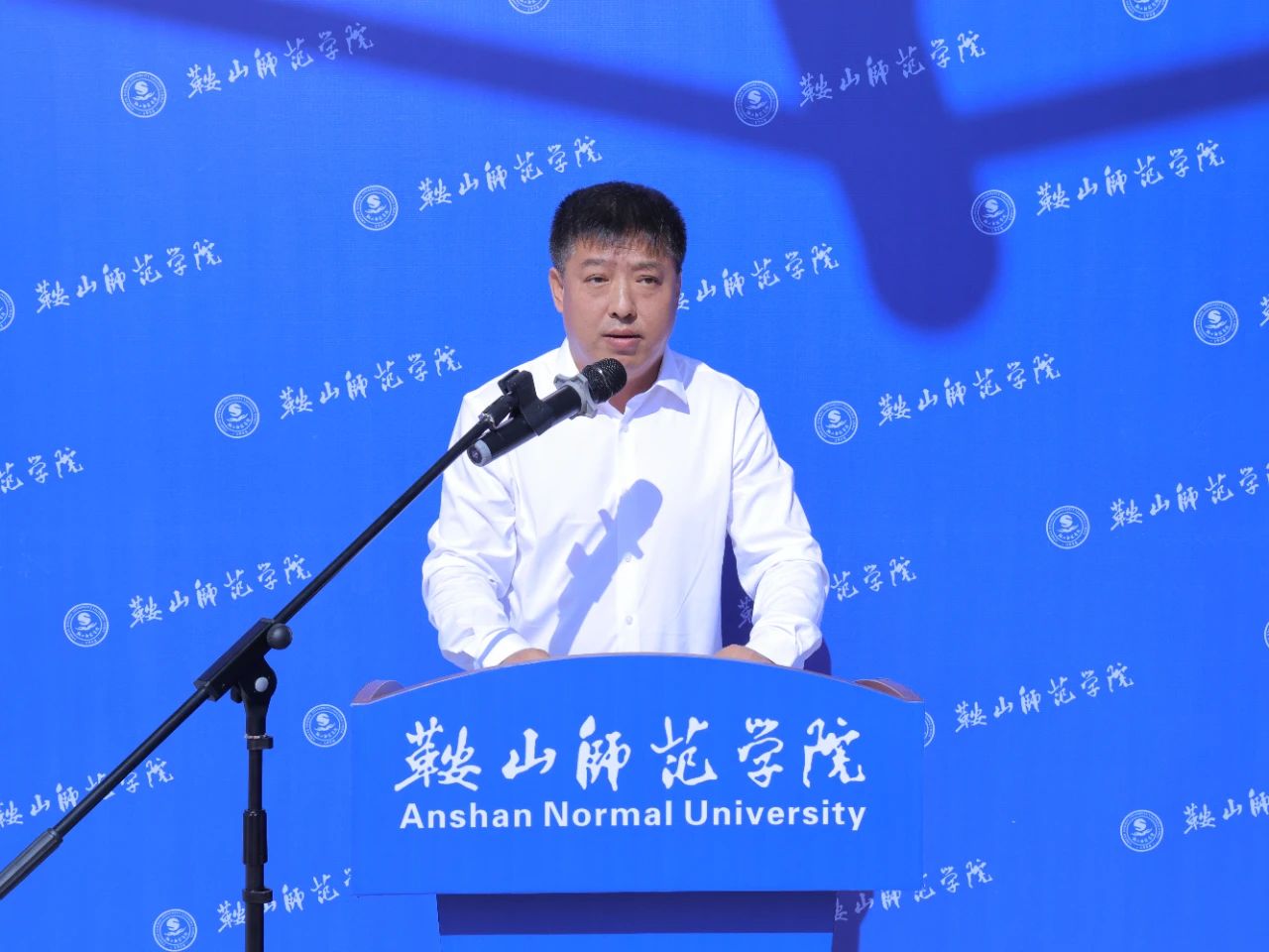 096d1070ffd443f19915758e7de7f199.jpg 096d1070ffd443f19915758e7de7f199.jpg