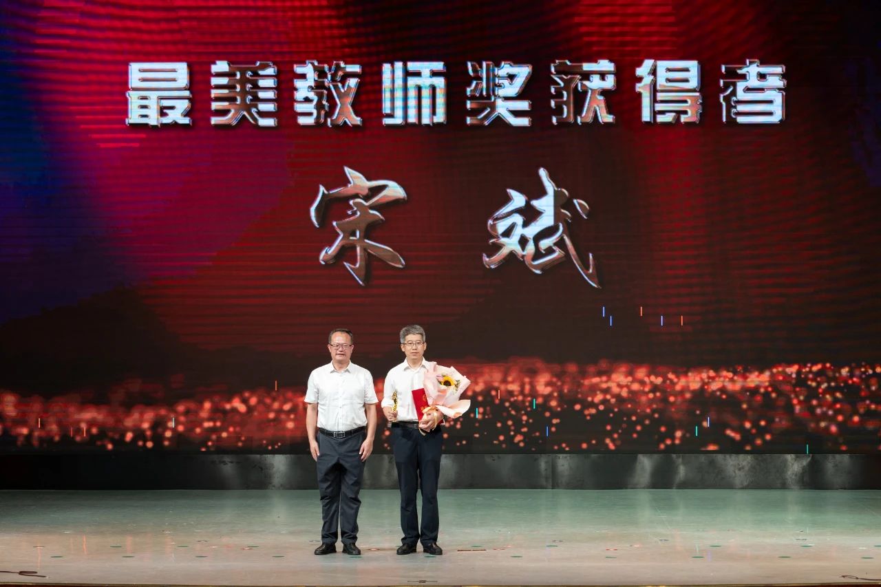 c20467c093f841968863d12124a24343.jpg c20467c093f841968863d12124a24343.jpg