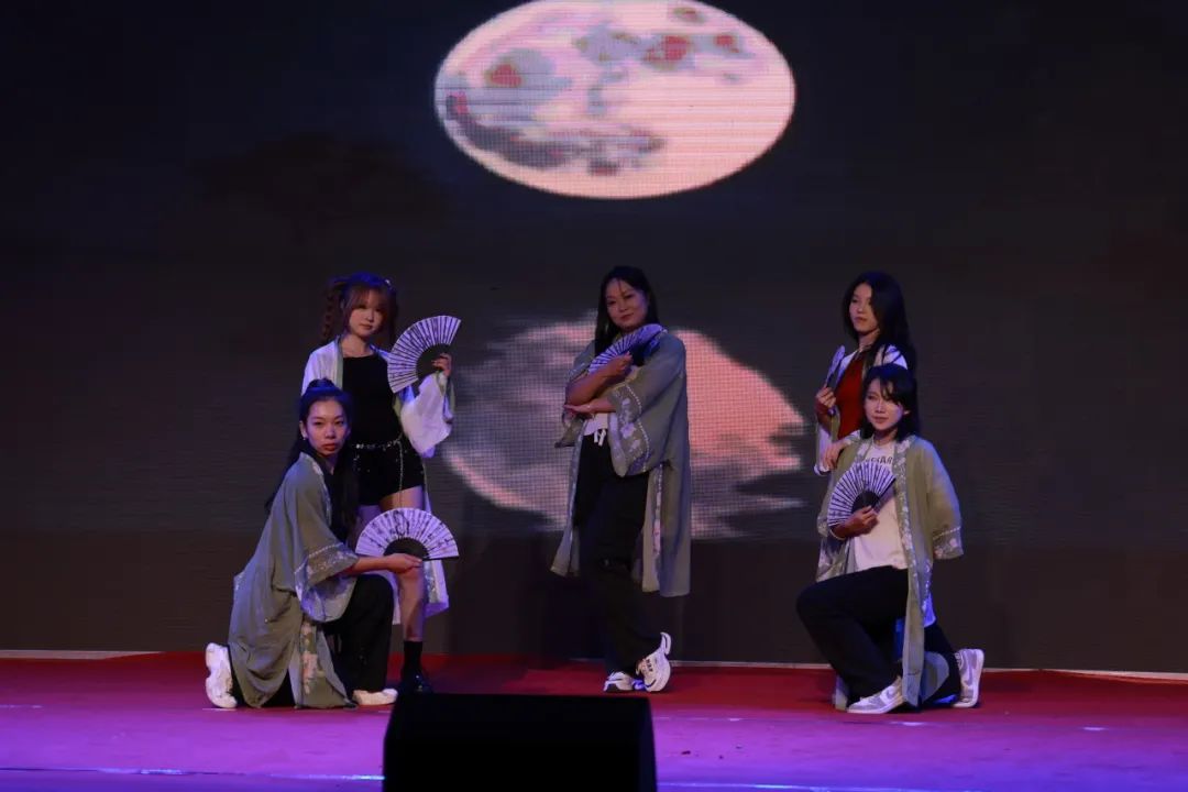 148b109e95694ac0a8155ef79856e1d8.jpg 148b109e95694ac0a8155ef79856e1d8.jpg