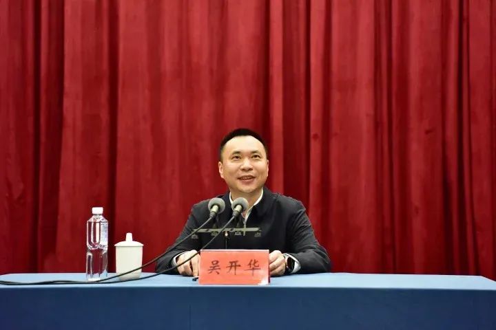 5f695a77f9c64b5f885e8bb46957707d.jpg 5f695a77f9c64b5f885e8bb46957707d.jpg