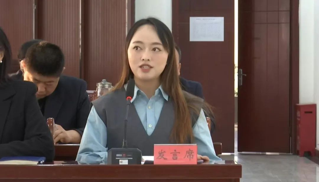 f5ef2ada6b86494a83da27401d2cde9b.jpg f5ef2ada6b86494a83da27401d2cde9b.jpg